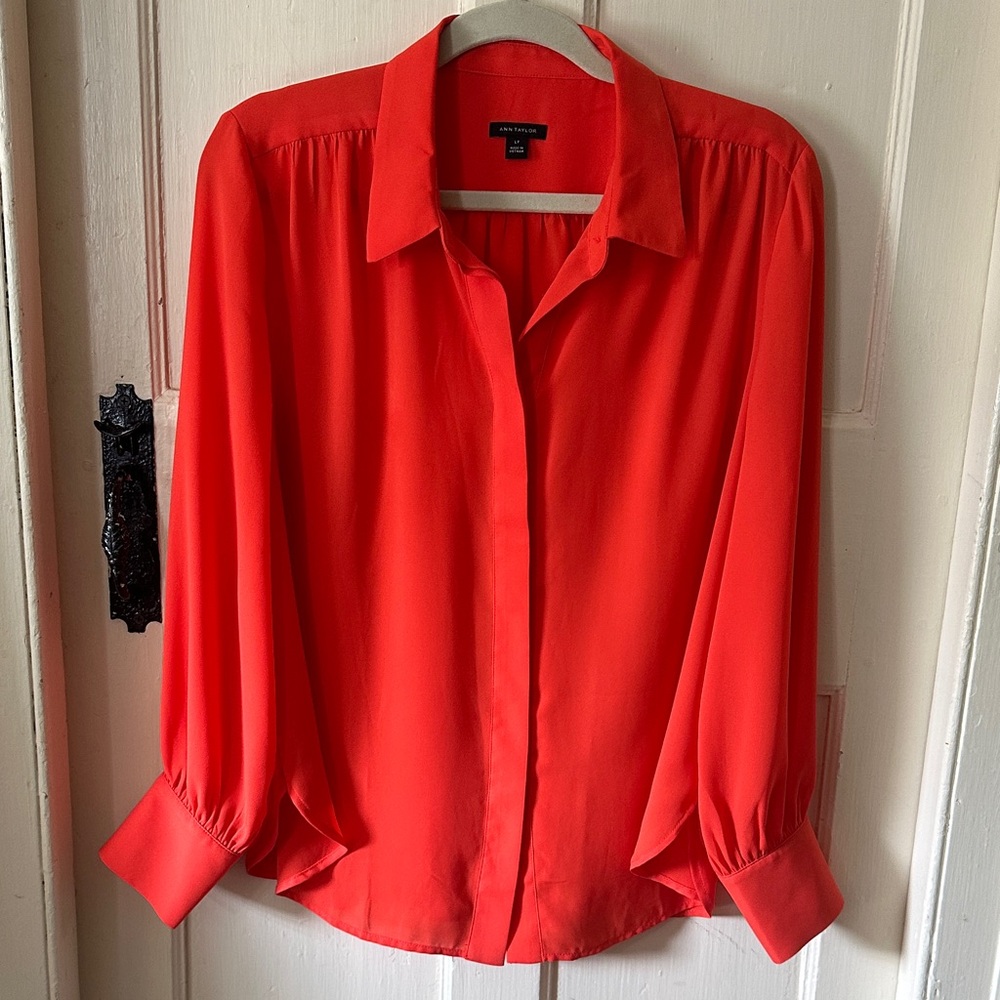 Ann Taylor Poppy colored Blouse
